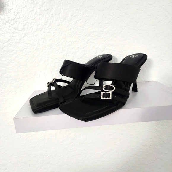 Zara Women's New, Heeled Black Mule Sandals With Rhinestone Buckles.  Size US 8 - Picture 3 of 11
